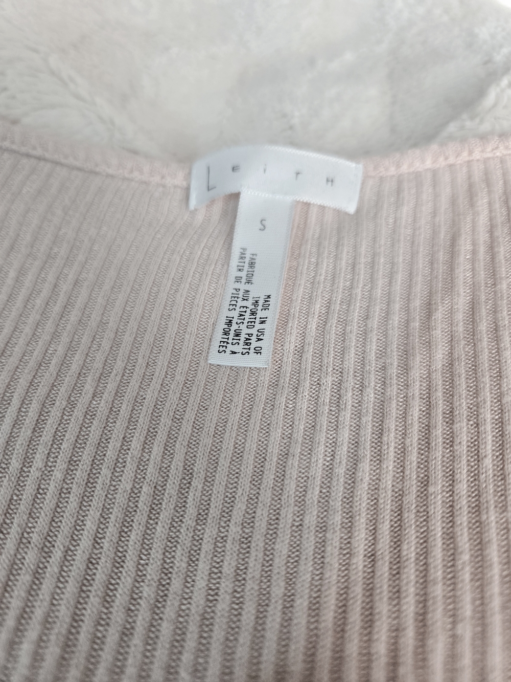 Leith | Blush Ribbed Top - Picture 3 of 5